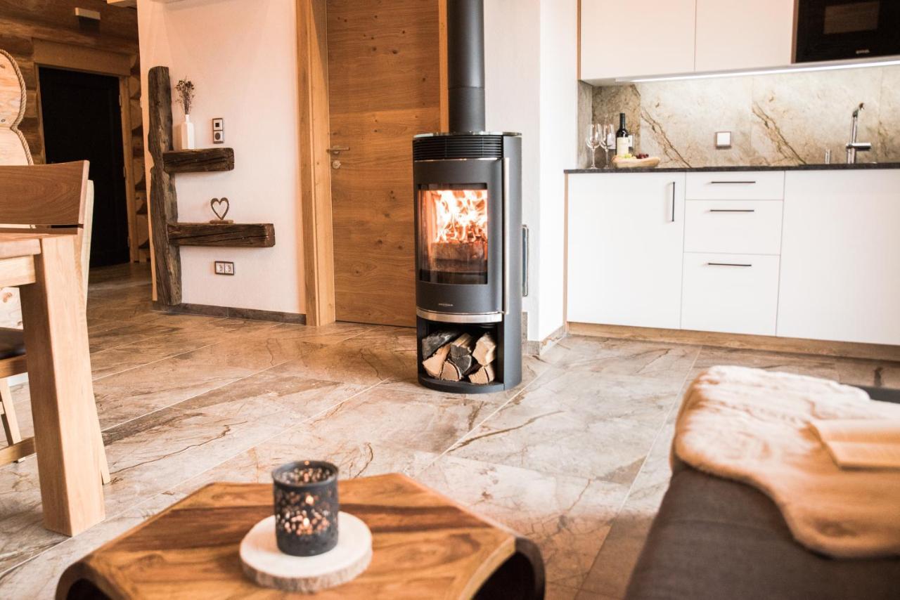 Blockhausen Luxus Chalets Oberschwarzenberg Luaran gambar