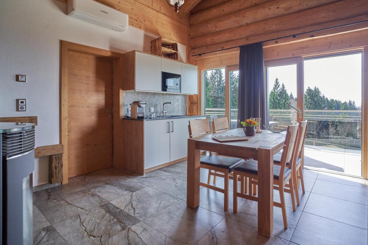 Blockhausen Luxus Chalets Oberschwarzenberg Luaran gambar